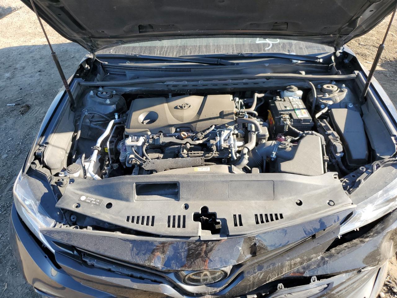 2020 Toyota Camry - Image 11
