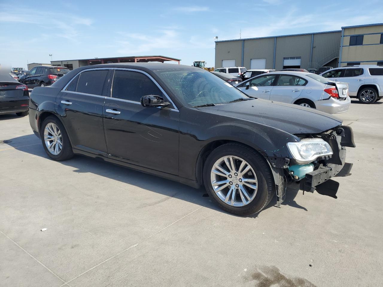 VIN 2C3CCAEG3GH123446 2016 CHRYSLER 300 no.4