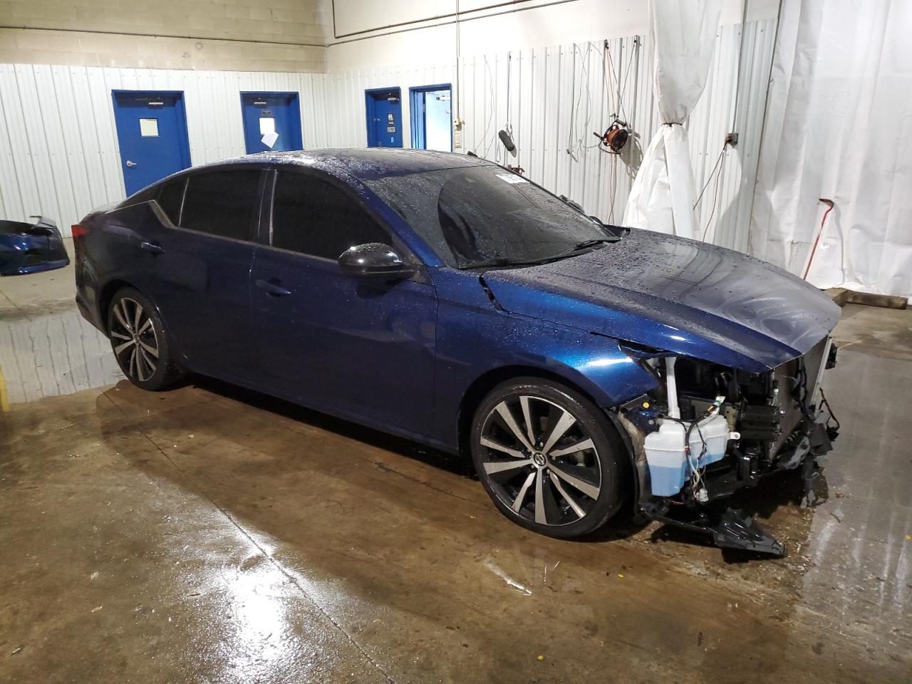2021 Nissan Altima - Image 4