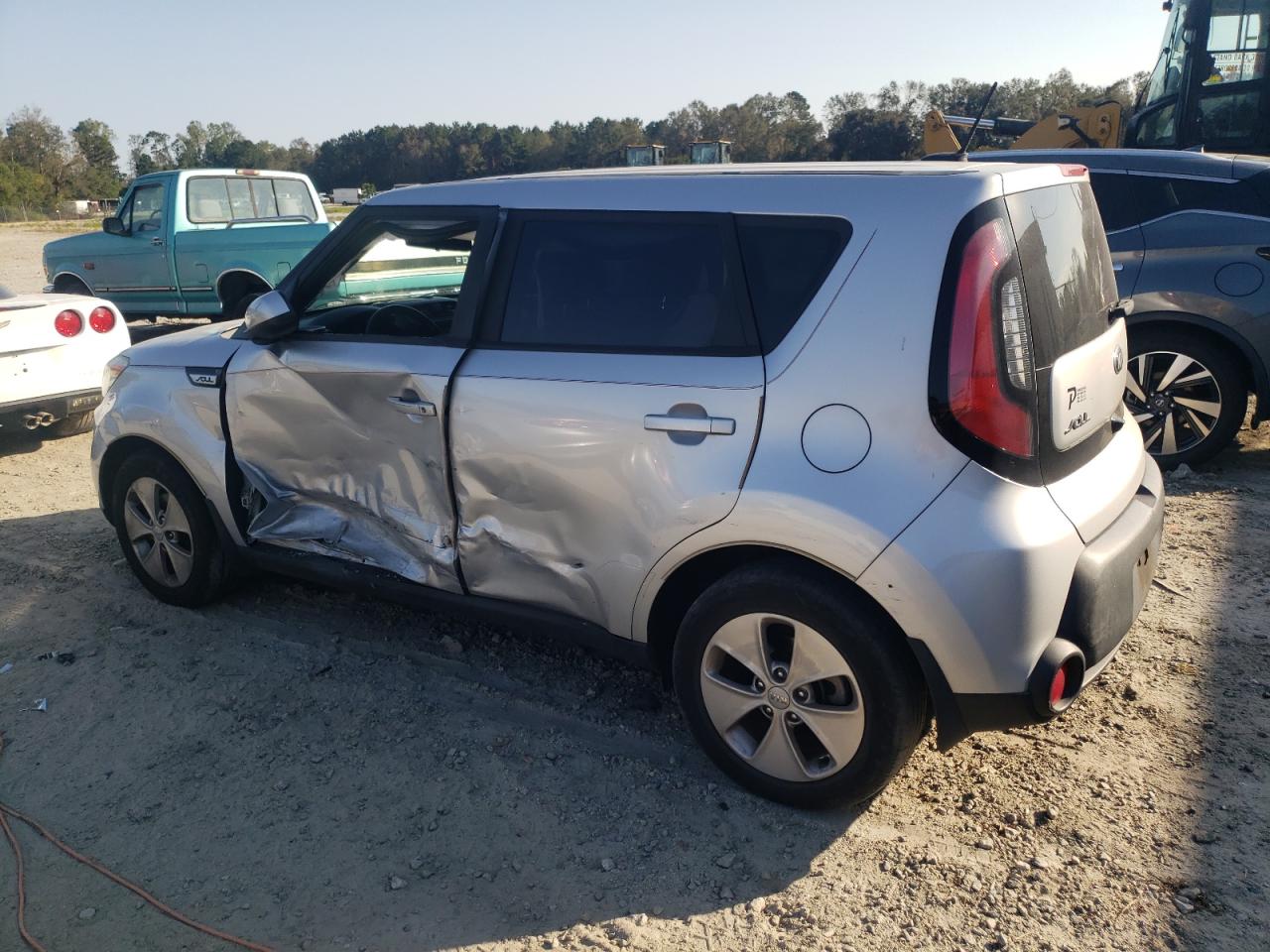 2016 Kia Soul - Image 2