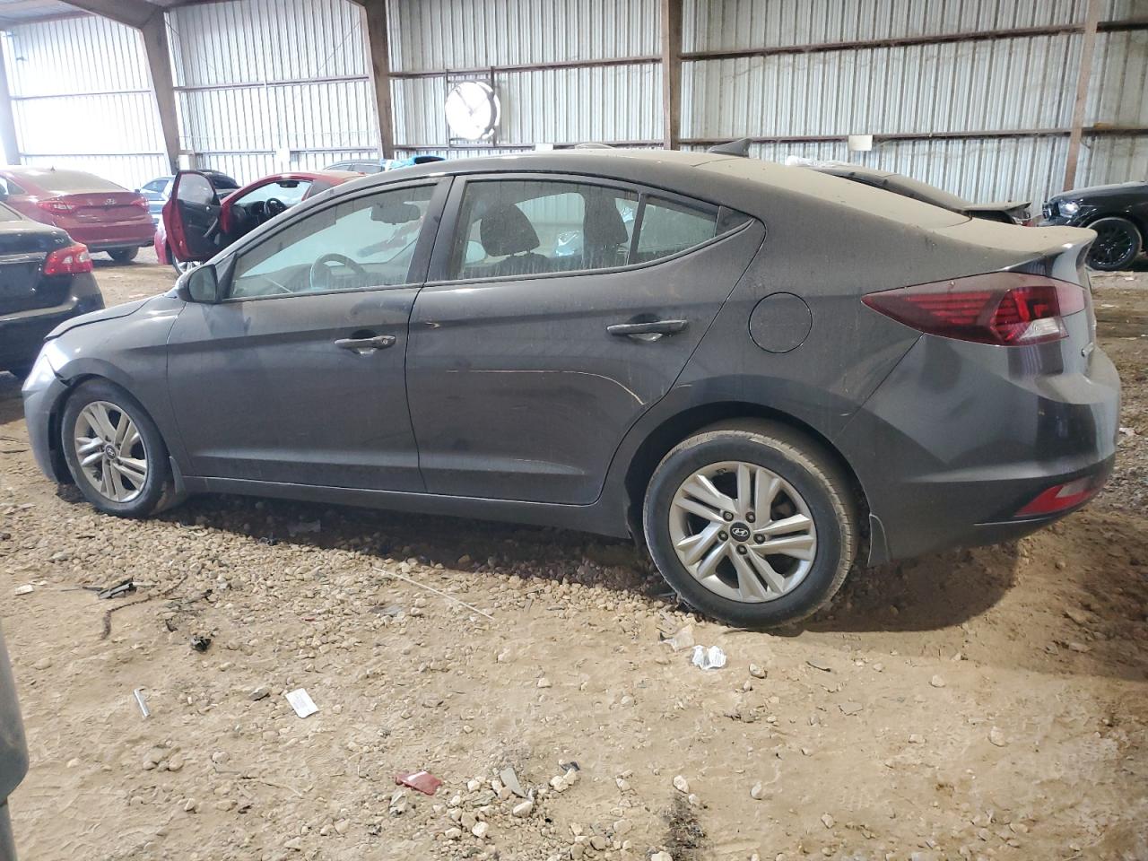 2020 Hyundai Elantra - Image 2