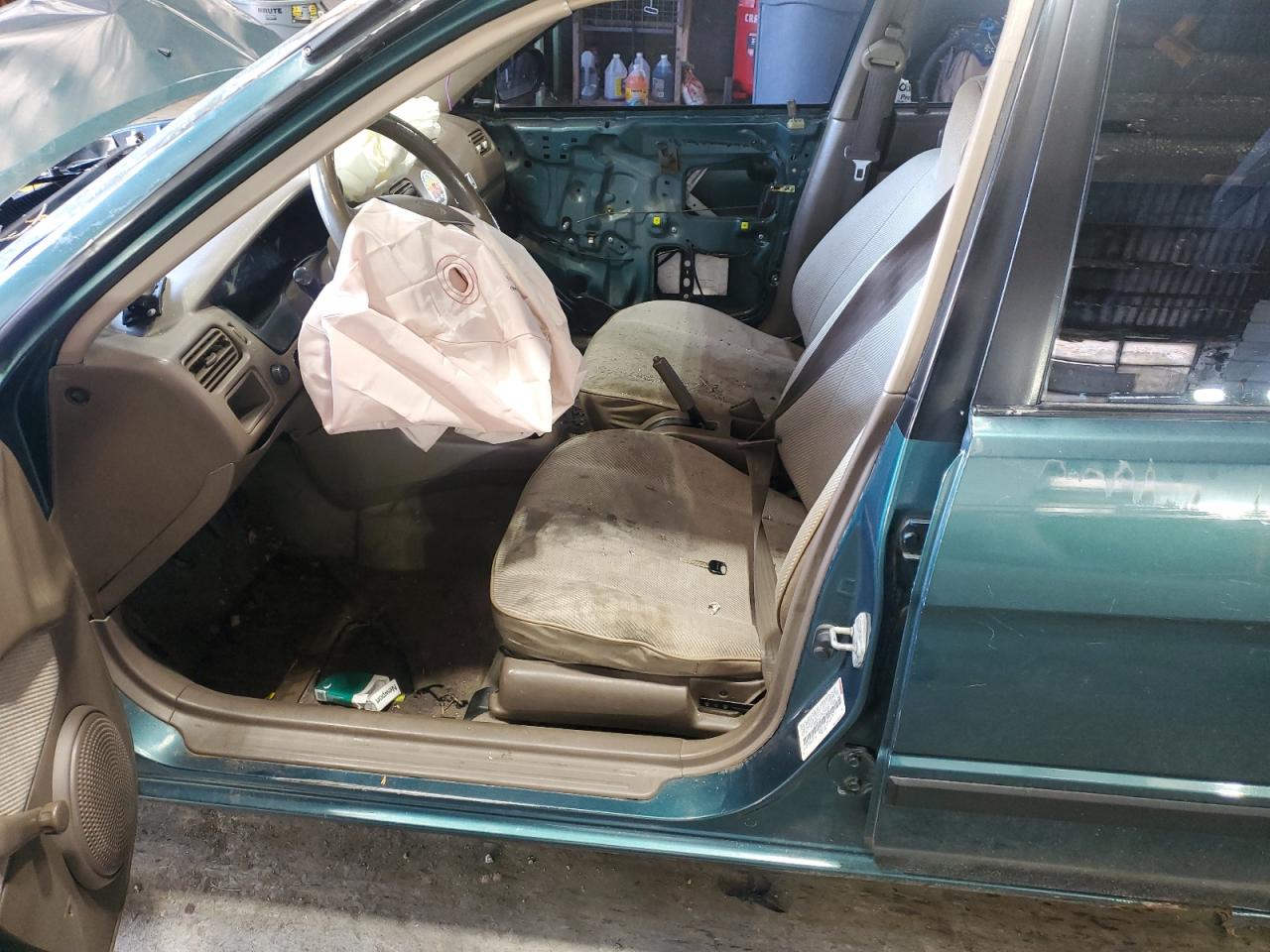 1996 Toyota Tercel - Image 7