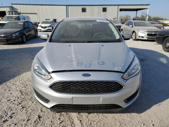 Седаны FORD FOCUS 2015 Серебристый