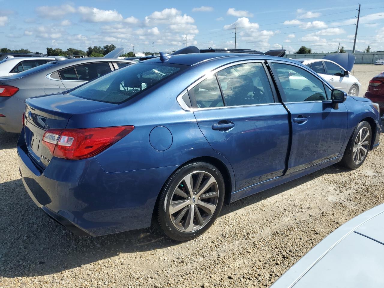 2019 Subaru Legacy - Image 3