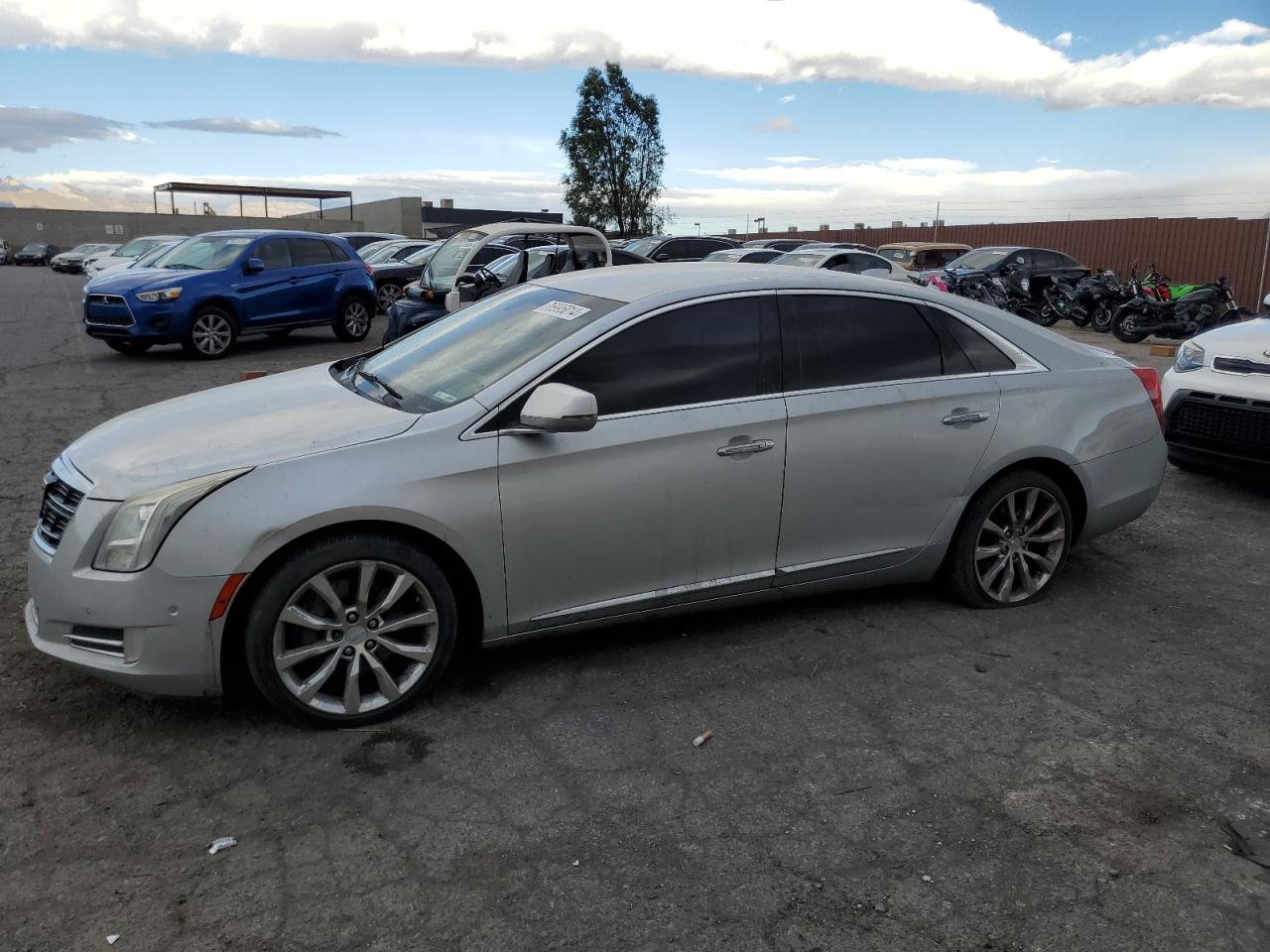 2017 Cadillac XTS - Image 1