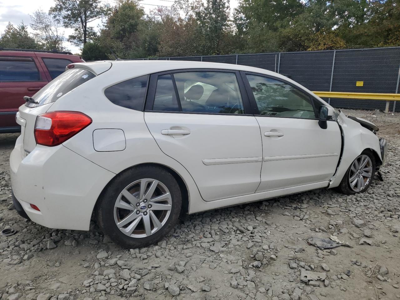 JF1GPAC63F8279895 2015 Subaru Impreza Premium