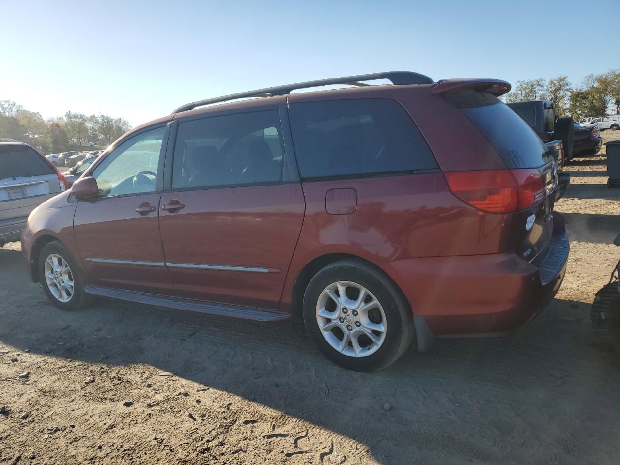 5TDZA22C64S045017 2004 Toyota Sienna Xle