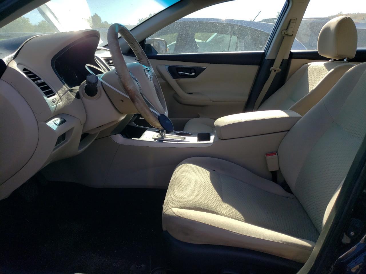 2015 Nissan Altima - Image 7