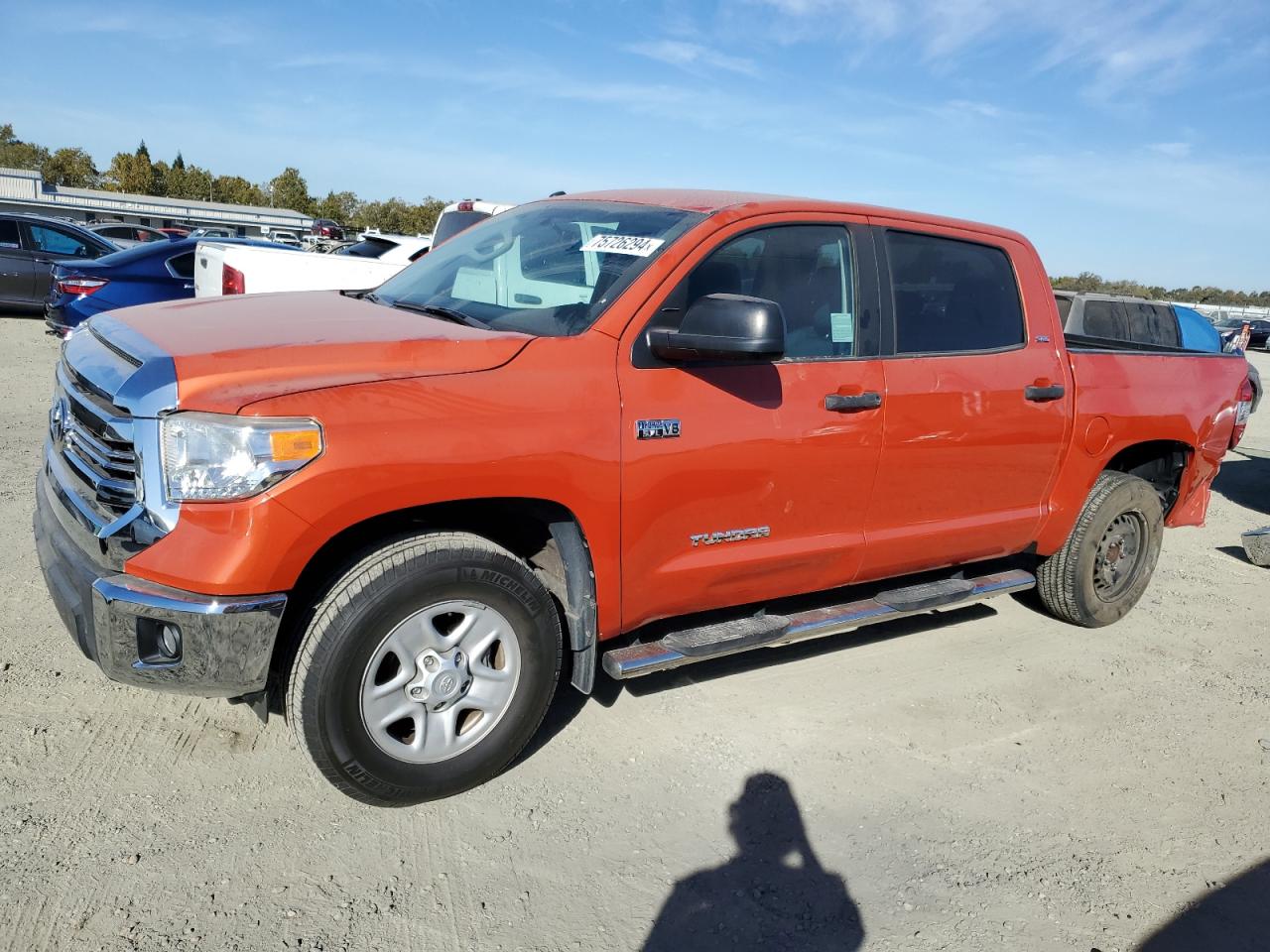 2017 TOYOTA TUNDRA