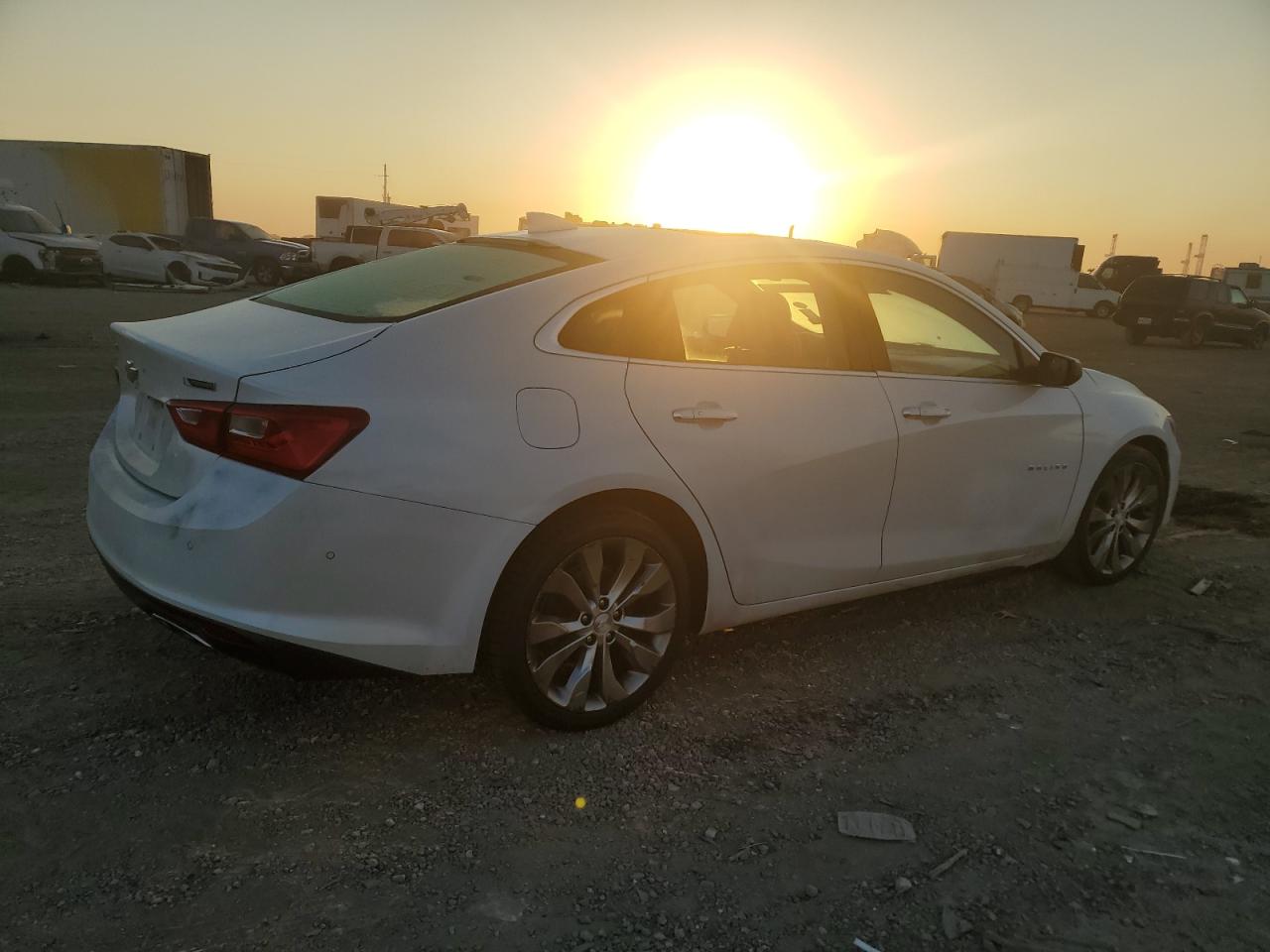 2017 Chevrolet Malibu - Image 3