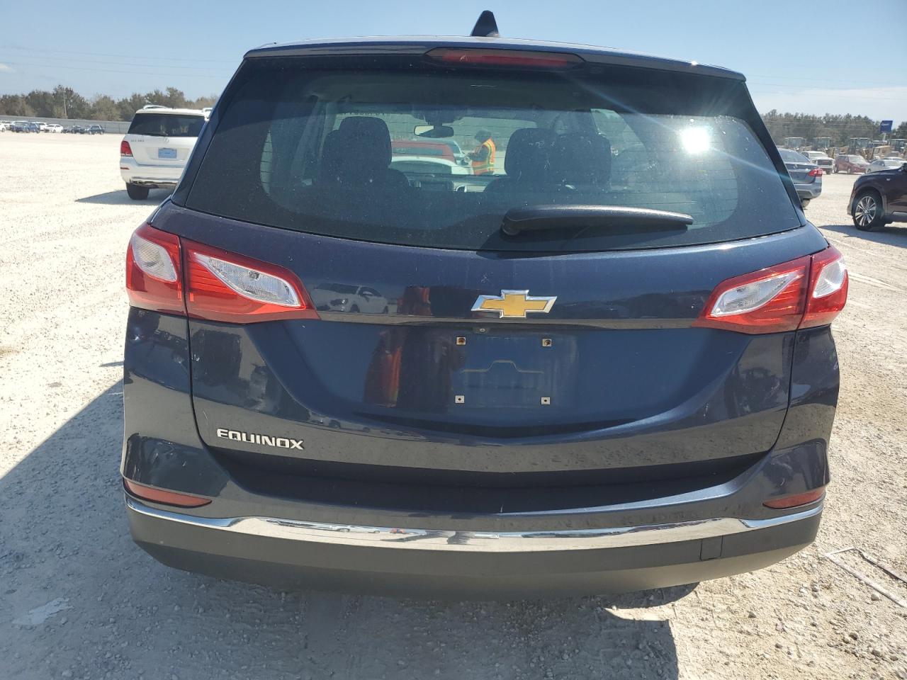 2018 Chevrolet Equinox Ls VIN: 3GNAXHEV9JL407426 Lot: 76406914