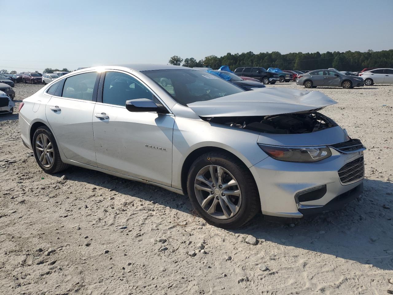 2018 Chevrolet Malibu - Image 4