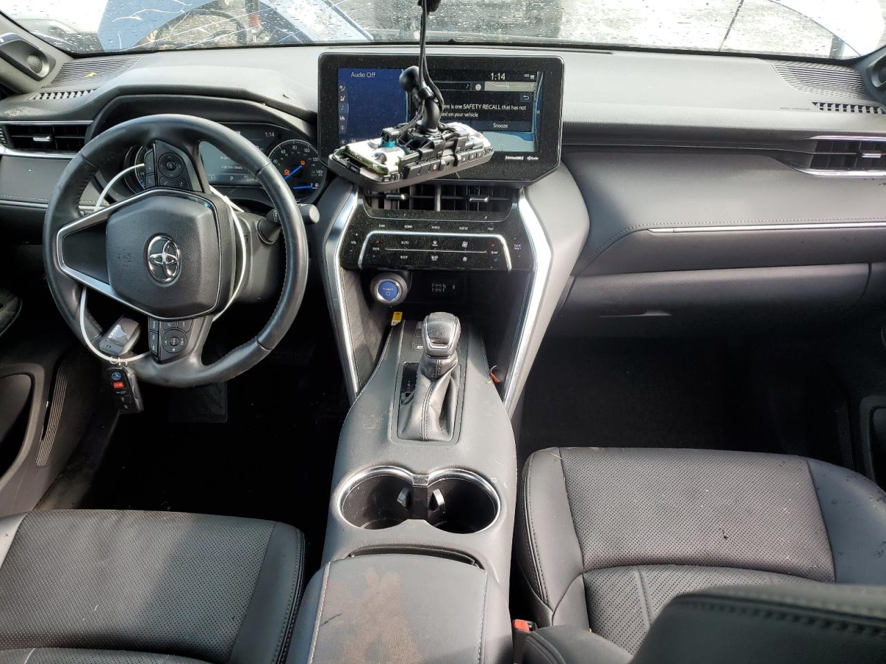 2021 Toyota Venza - Image 8