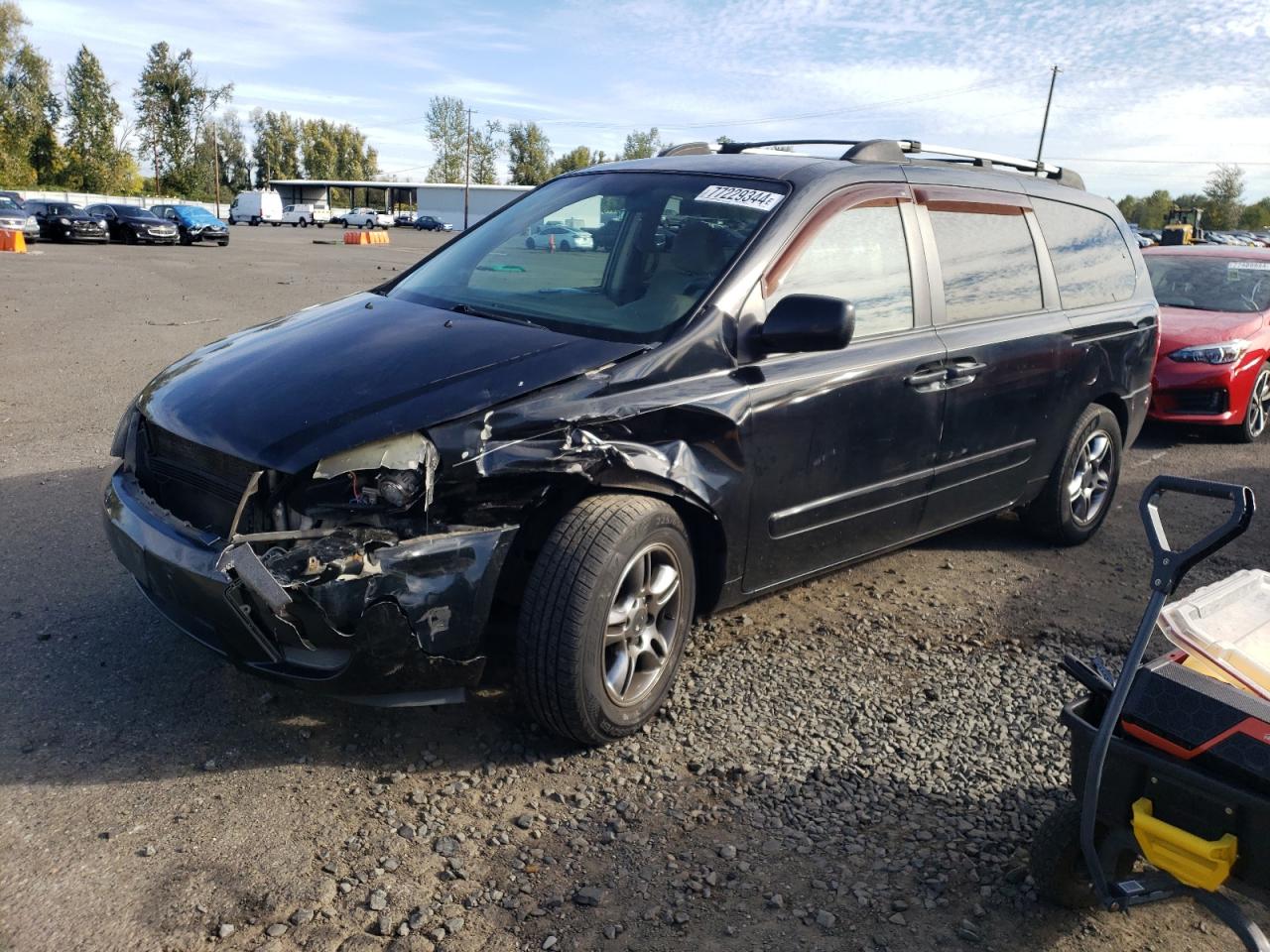 2007 Kia Sedona - Image 1