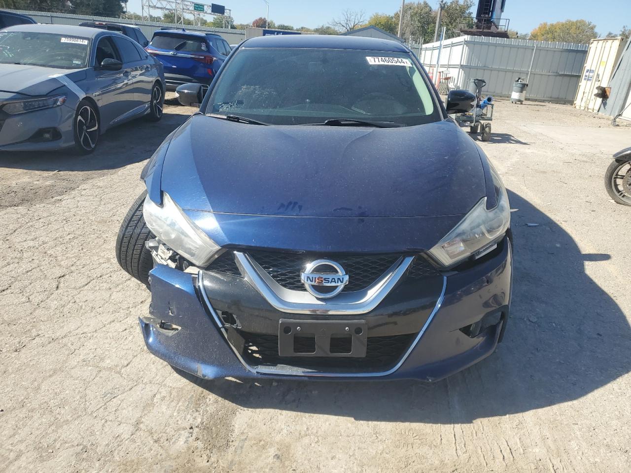 2017 Nissan Maxima - Image 5