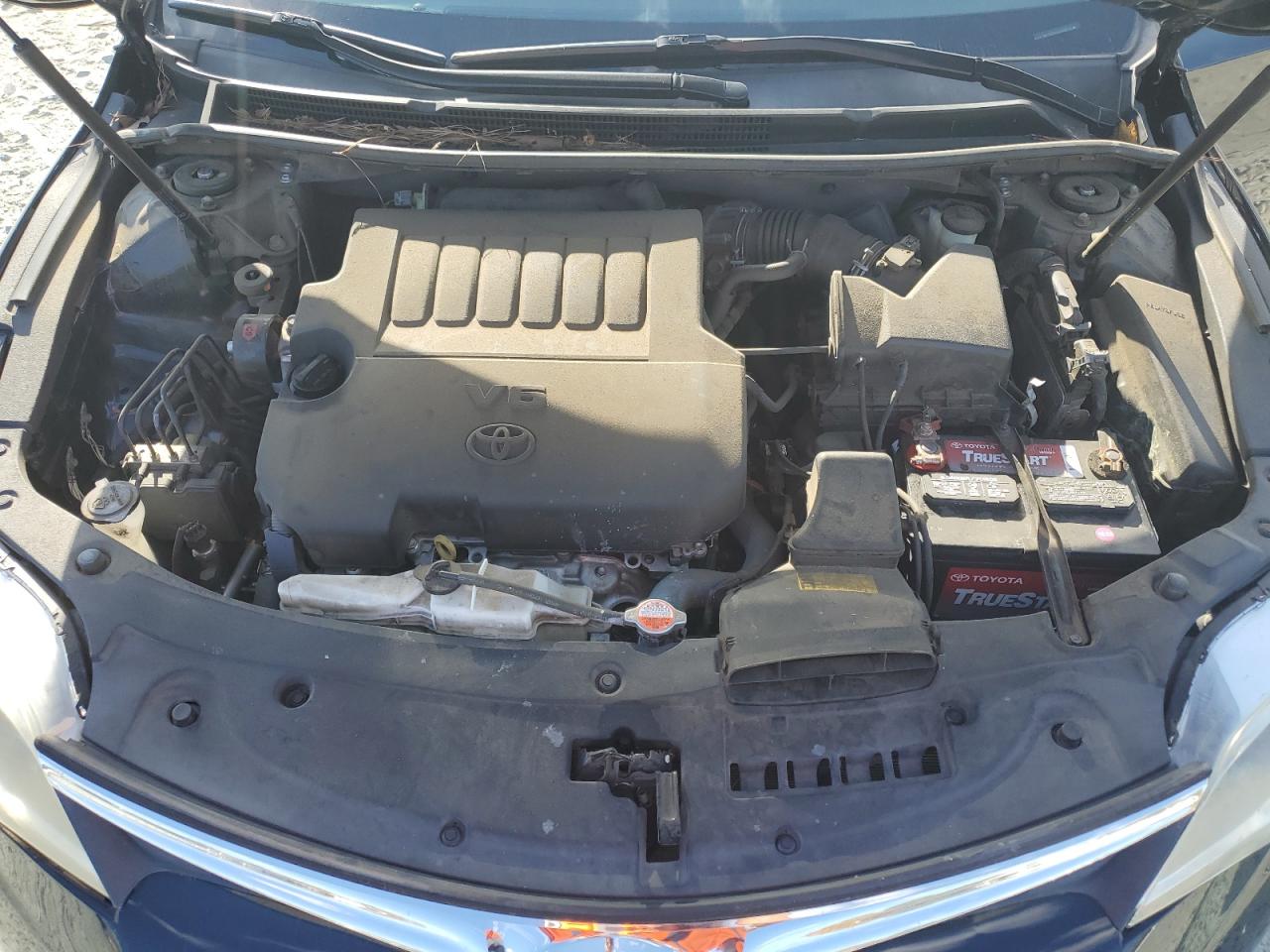 2016 Toyota Avalon - Image 11