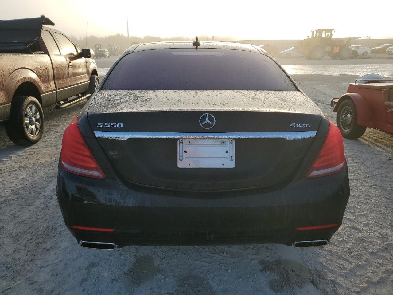 2015 Mercedes-Benz S 550 4Matic VIN: WDDUG8FB3FA125734 Lot: 74848934