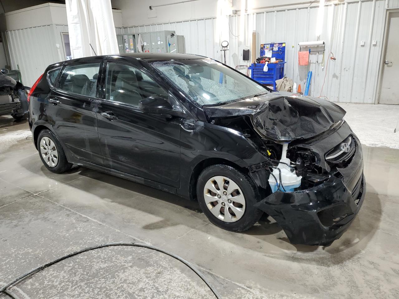 2015 Hyundai Accent - Image 4