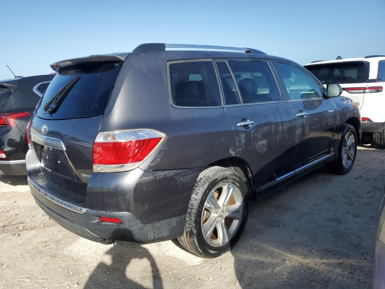 VIN 5TDDK3EH9DS222356 2013 TOYOTA HIGHLANDER no.3