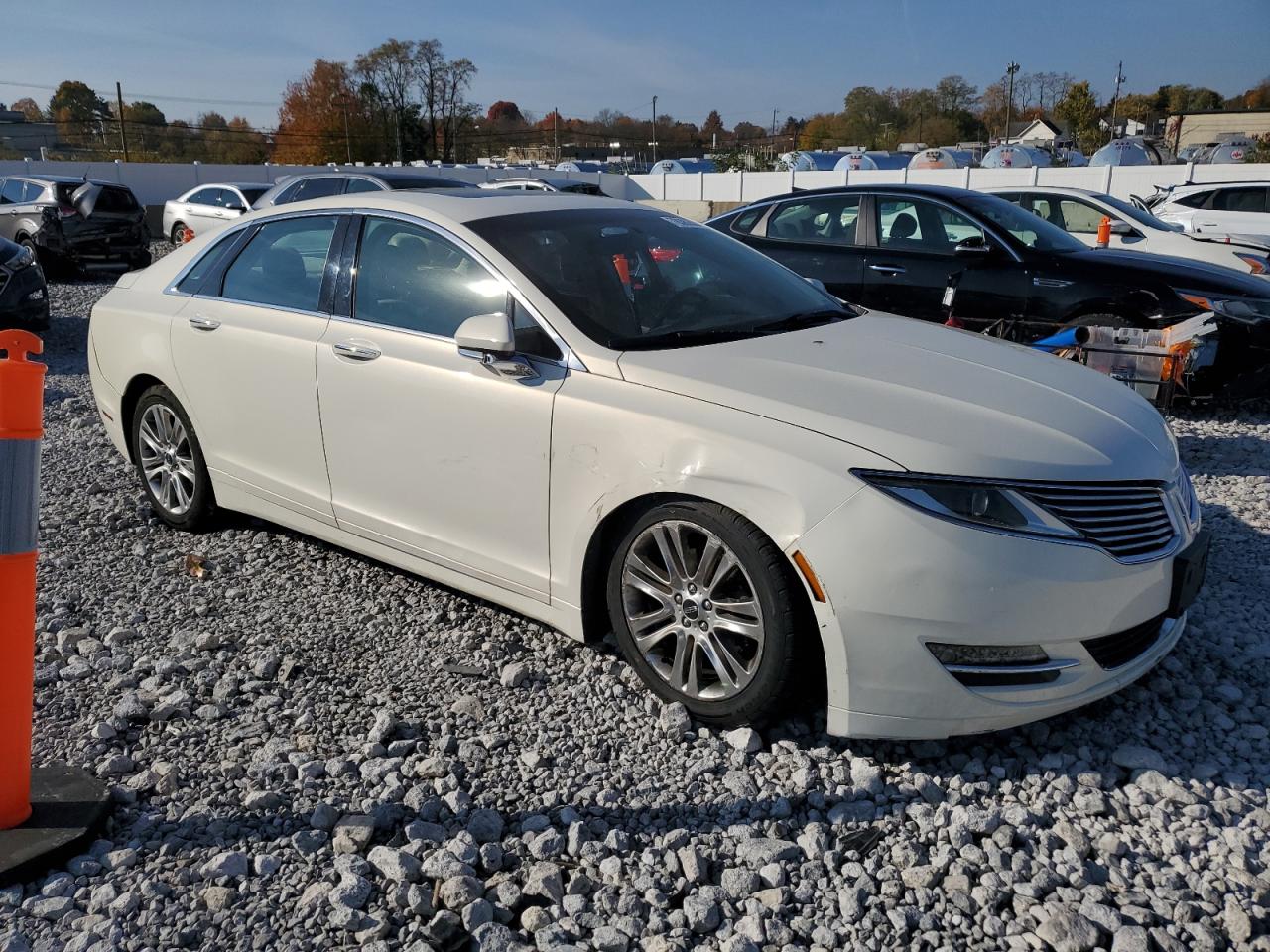 2013 Lincoln MKZ - Image 4