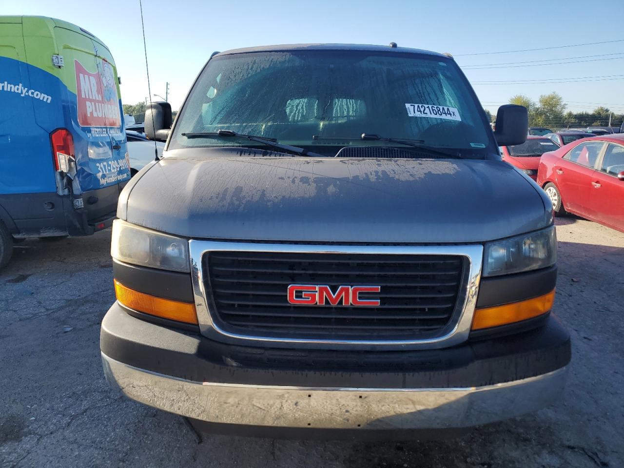 2012 GMC Savana - Image 5