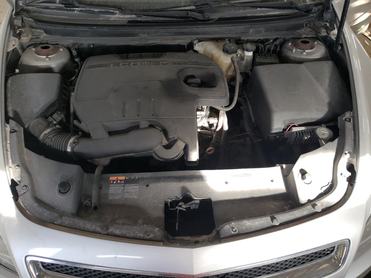 2012 Chevrolet Malibu - Image 11