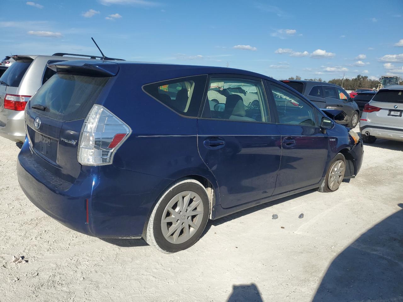 VIN JTDZN3EU9D3191444 2013 TOYOTA PRIUS no.3