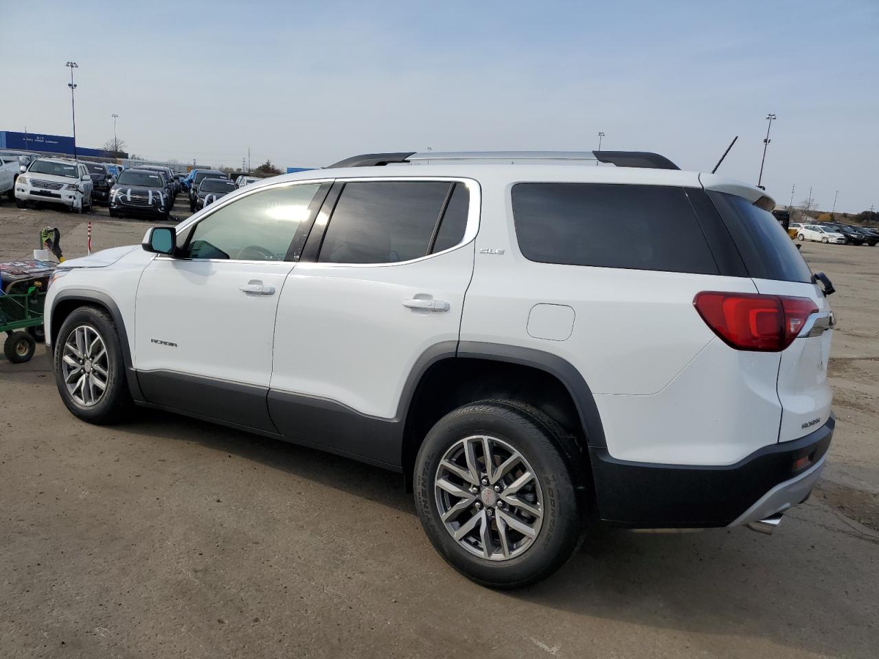 2019 GMC Acadia - Image 2