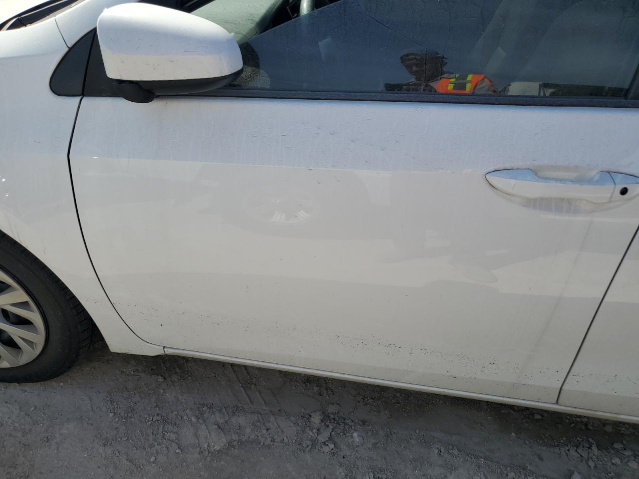 2017 Toyota Corolla L VIN: 2T1BURHE2HC812578 Lot: 75337694