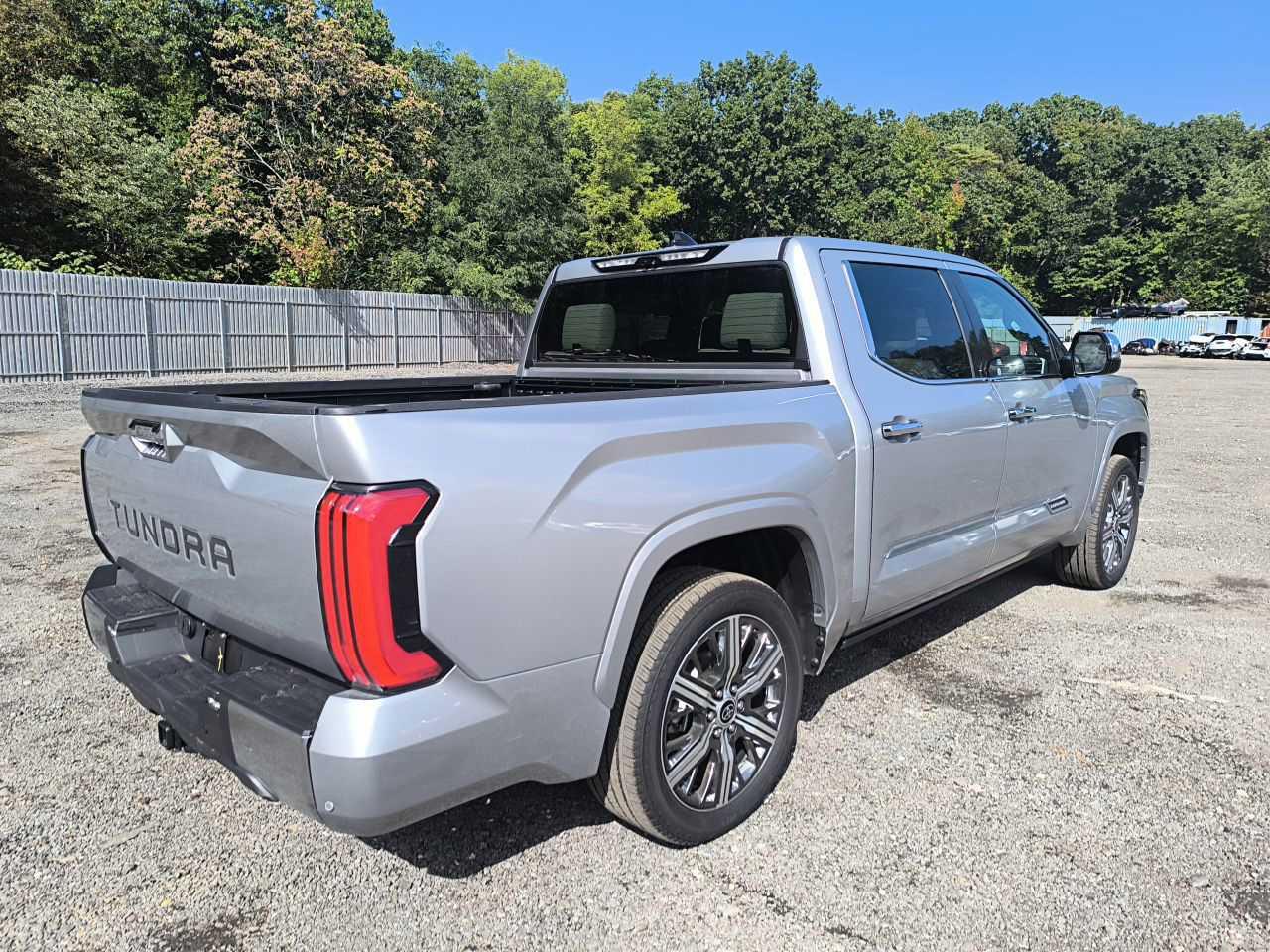 5TFVC5DB8PX017717 2023 Toyota Tundra Crewmax Capstone