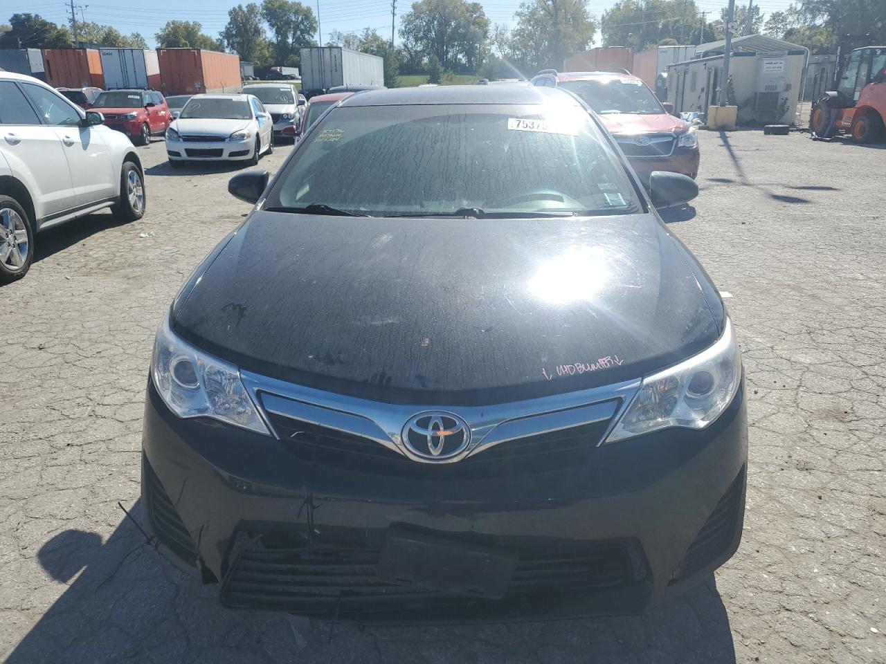 2014 Toyota Camry - Image 5