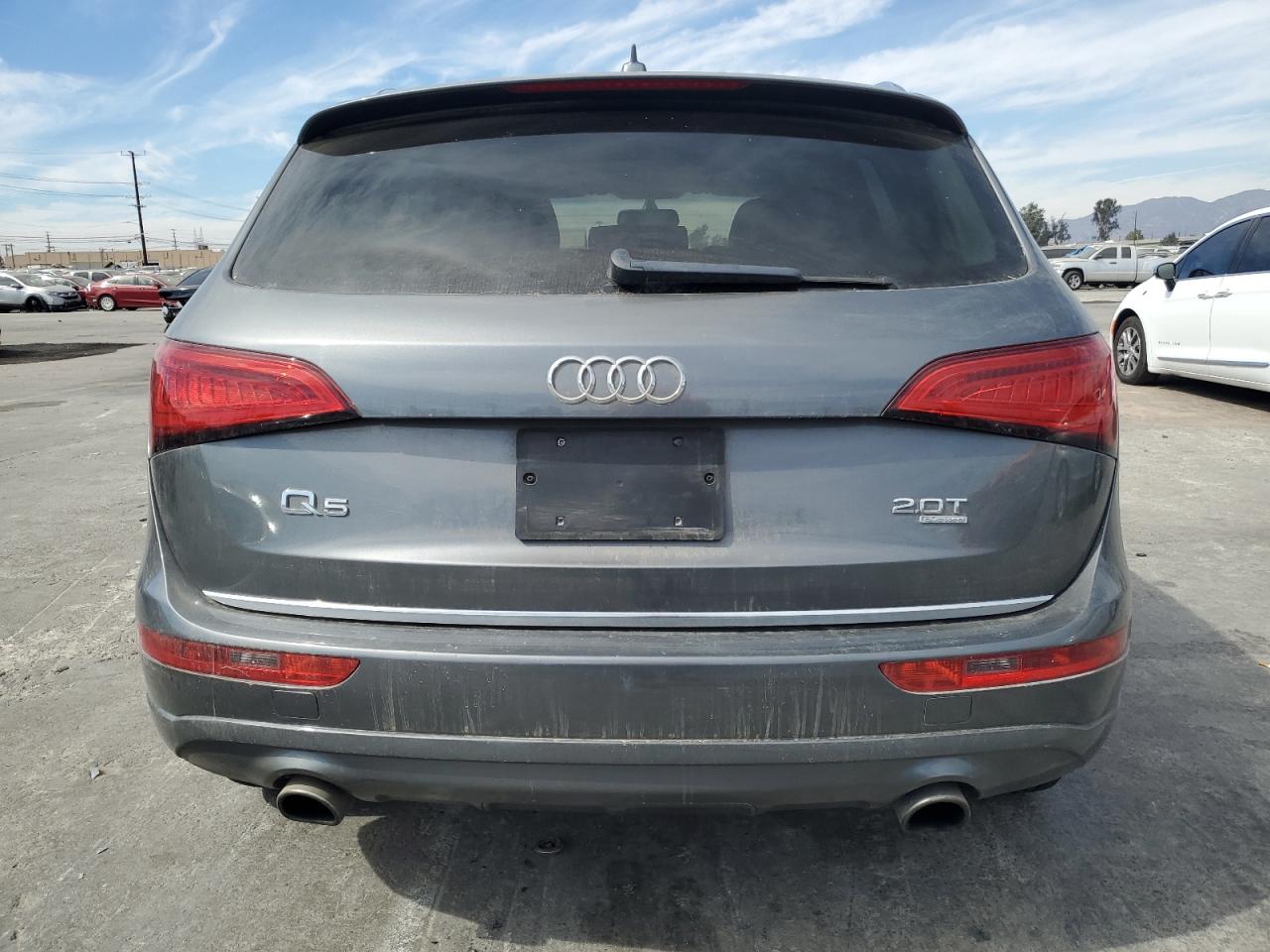 2017 Audi Q5 Premium VIN: WA1C2AFP0HA021240 Lot: 75017784