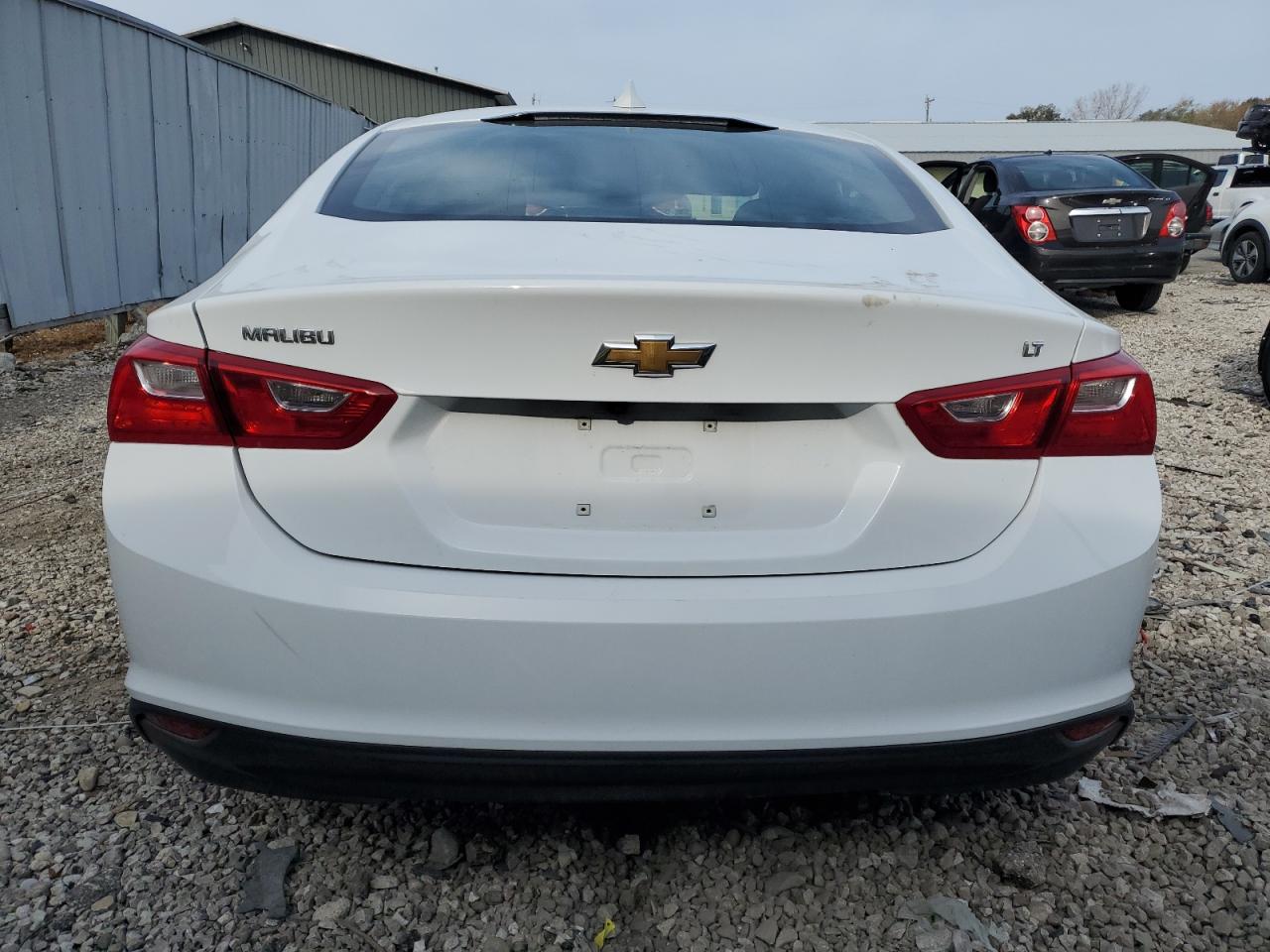 2023 Chevrolet Malibu - Image 6