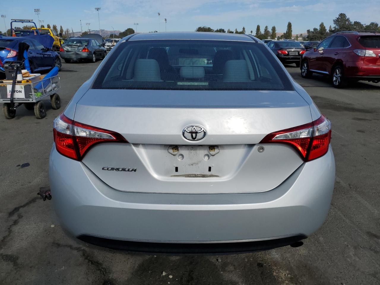 2015 Toyota Corolla L VIN: 2T1BURHE4FC373400 Lot: 78060434