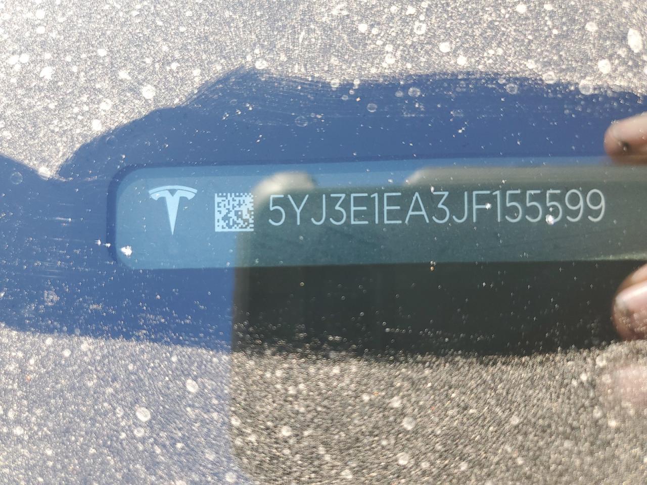 2018 Tesla Model 3 VIN: 5YJ3E1EA3JF155599 Lot: 71303144