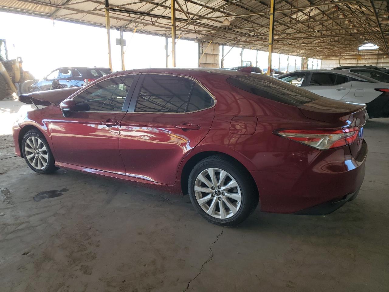 VIN 4T1B11HK1KU855072 2019 TOYOTA CAMRY no.2