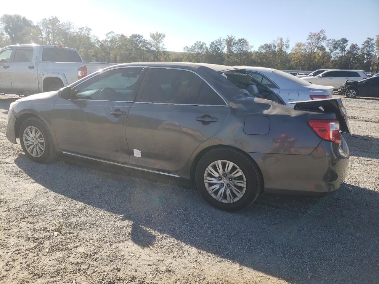 2014 Toyota Camry - Image 2