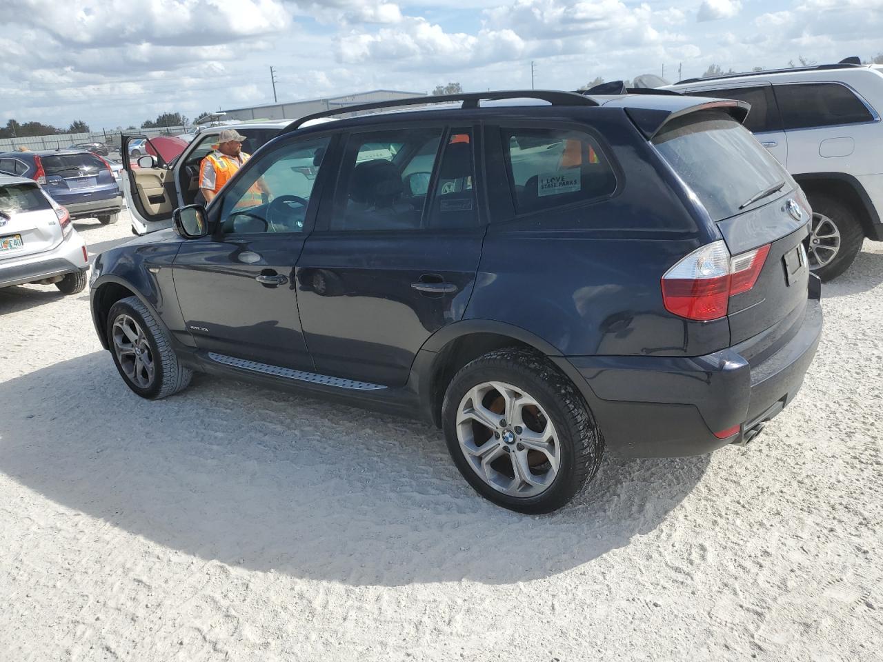 2010 BMW X3 - Image 2