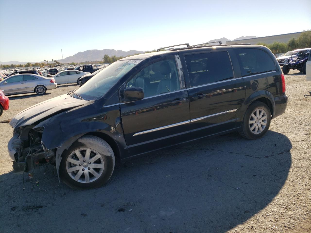 2014 Chrysler Town & Country - Image 1