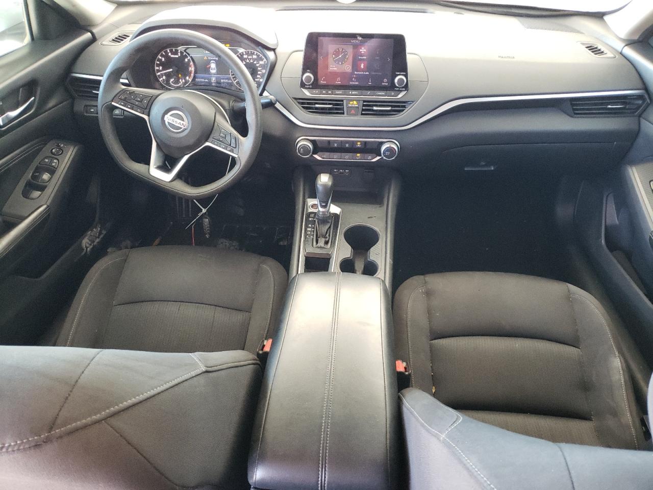 2019 Nissan Altima - Image 8