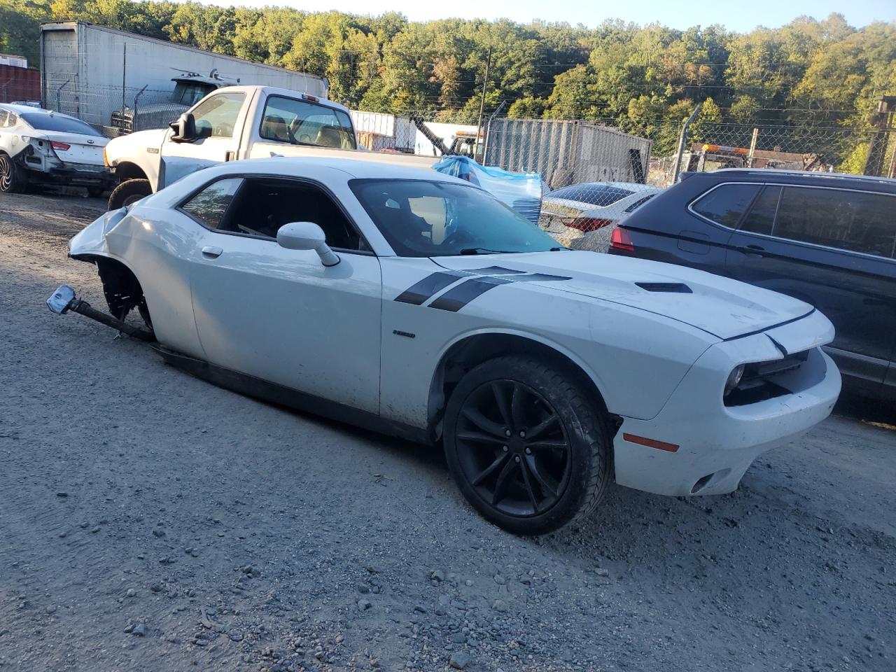 2016 Dodge Challenger - Image 4