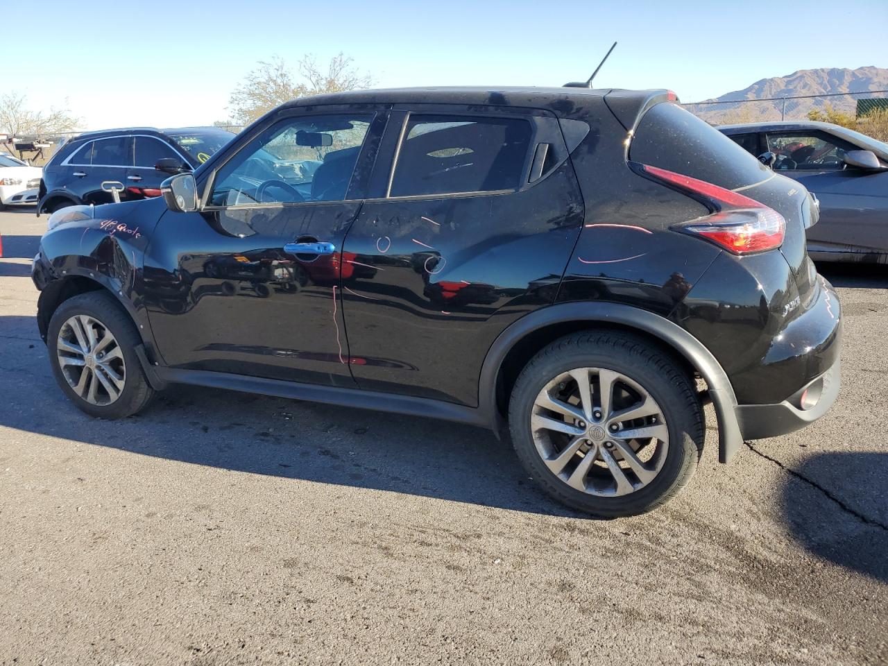 2015 Nissan Juke - Image 2