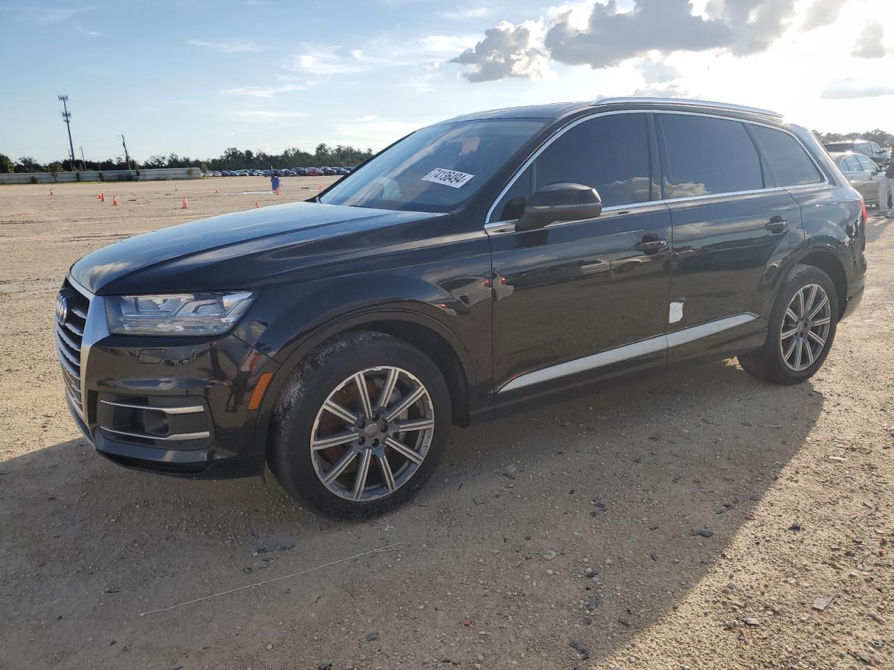 WA1LAAF74JD028957 2018 AUDI Q7 - Image 1