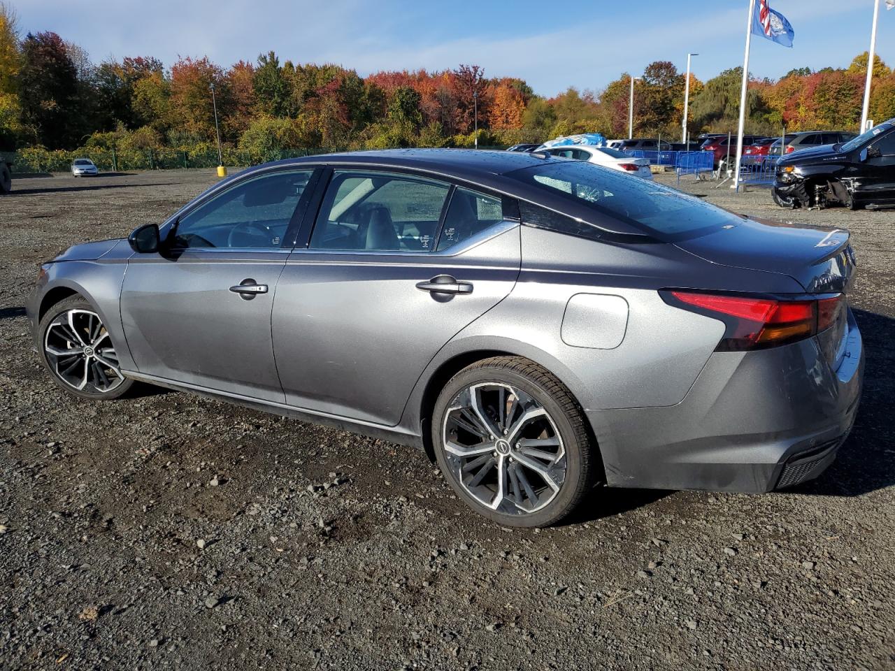 1N4BL4CV9PN394650 2023 NISSAN ALTIMA - Image 2