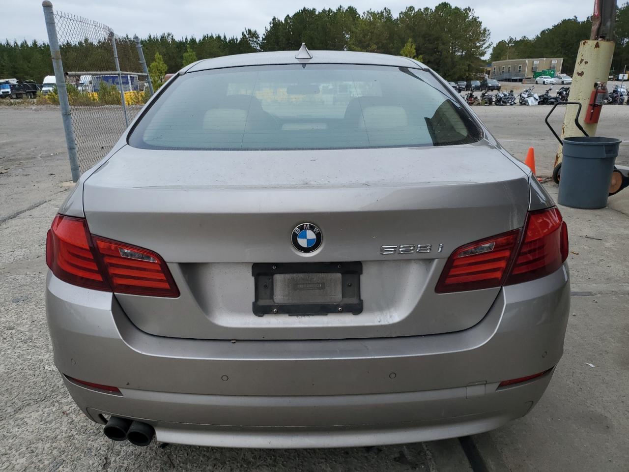 2011 BMW 5er - Image 6