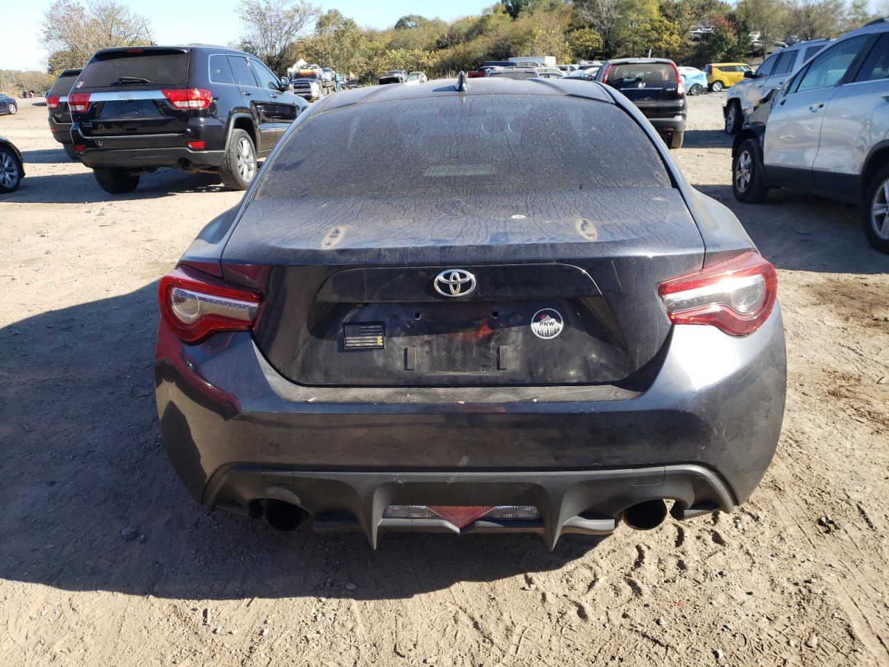 JF1ZNAA16H9706795 2017 Toyota 86 Base