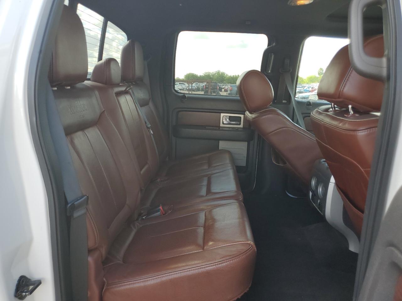 2013 Ford F-150 - Image 10