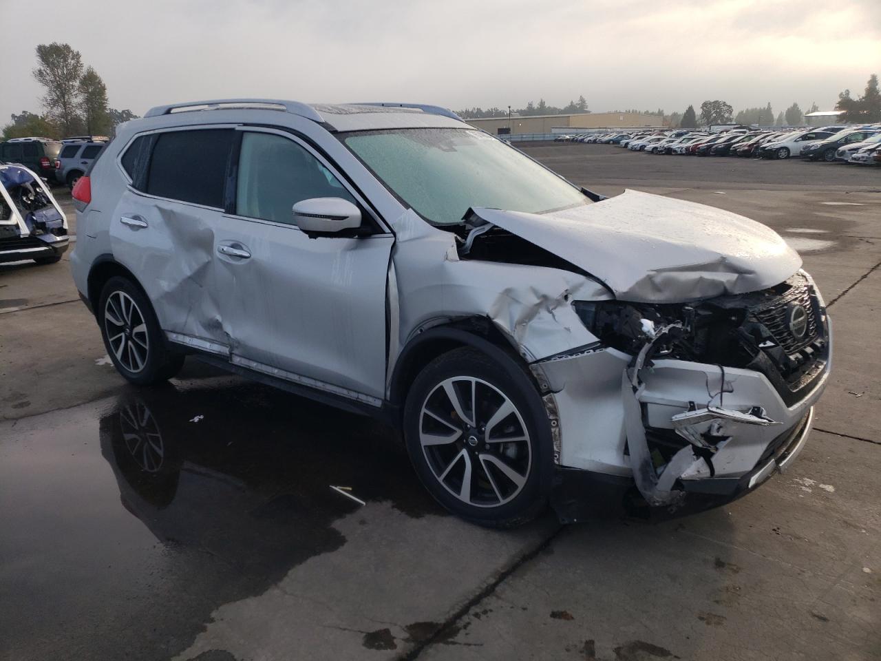 2018 Nissan Rogue - Image 4