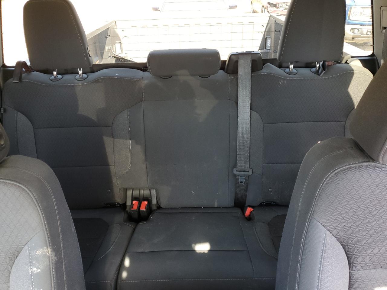 2019 Chevrolet Silverado - Image 10