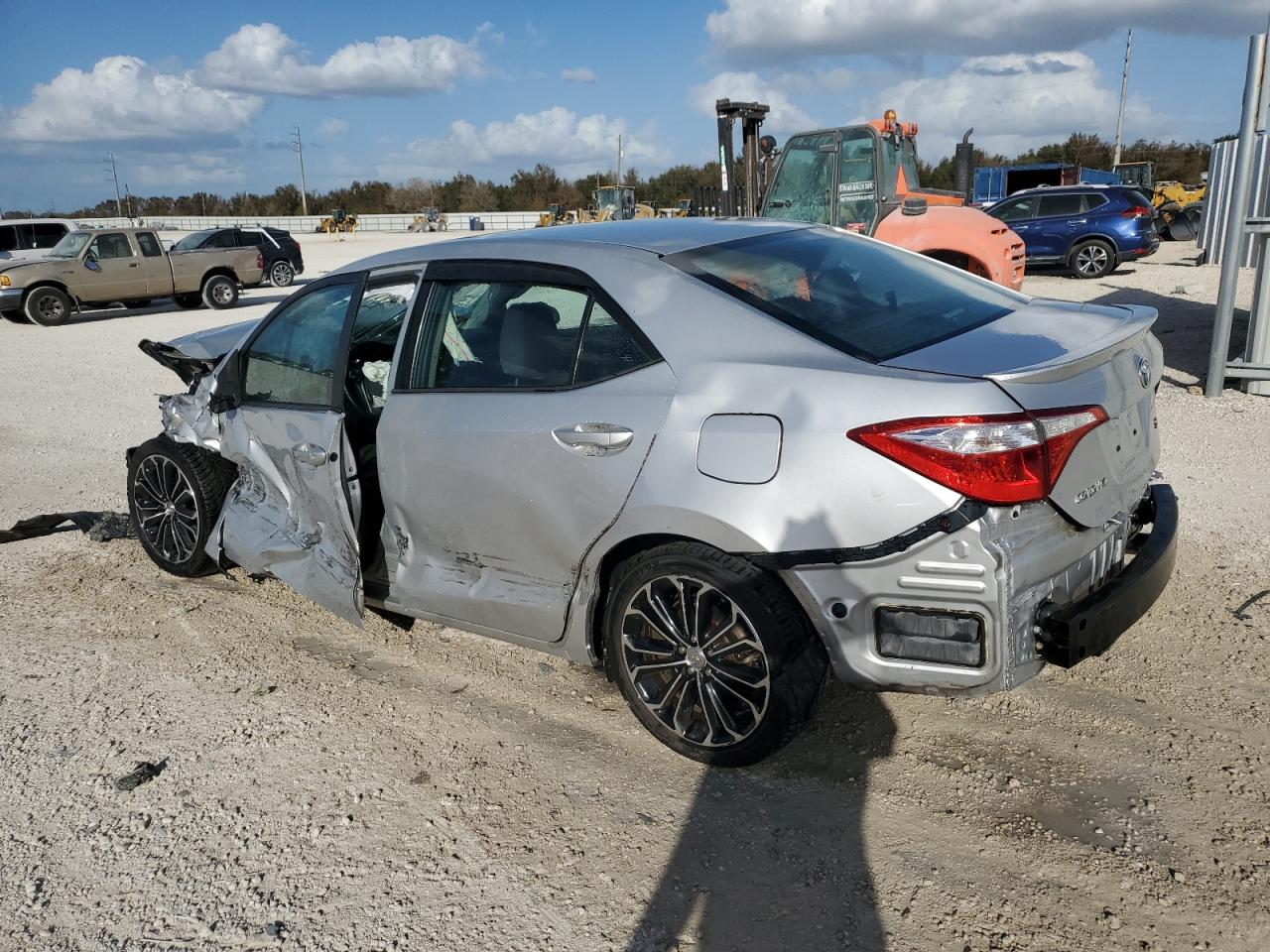2015 Toyota Corolla - Image 2